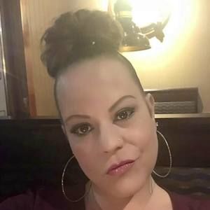 Meet your Posher, Michele